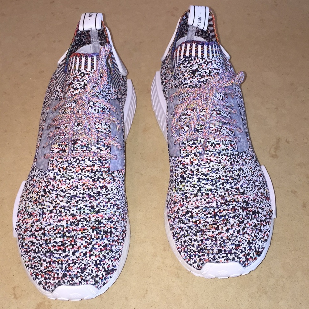 Men’s adidas r1 color static NWT with box